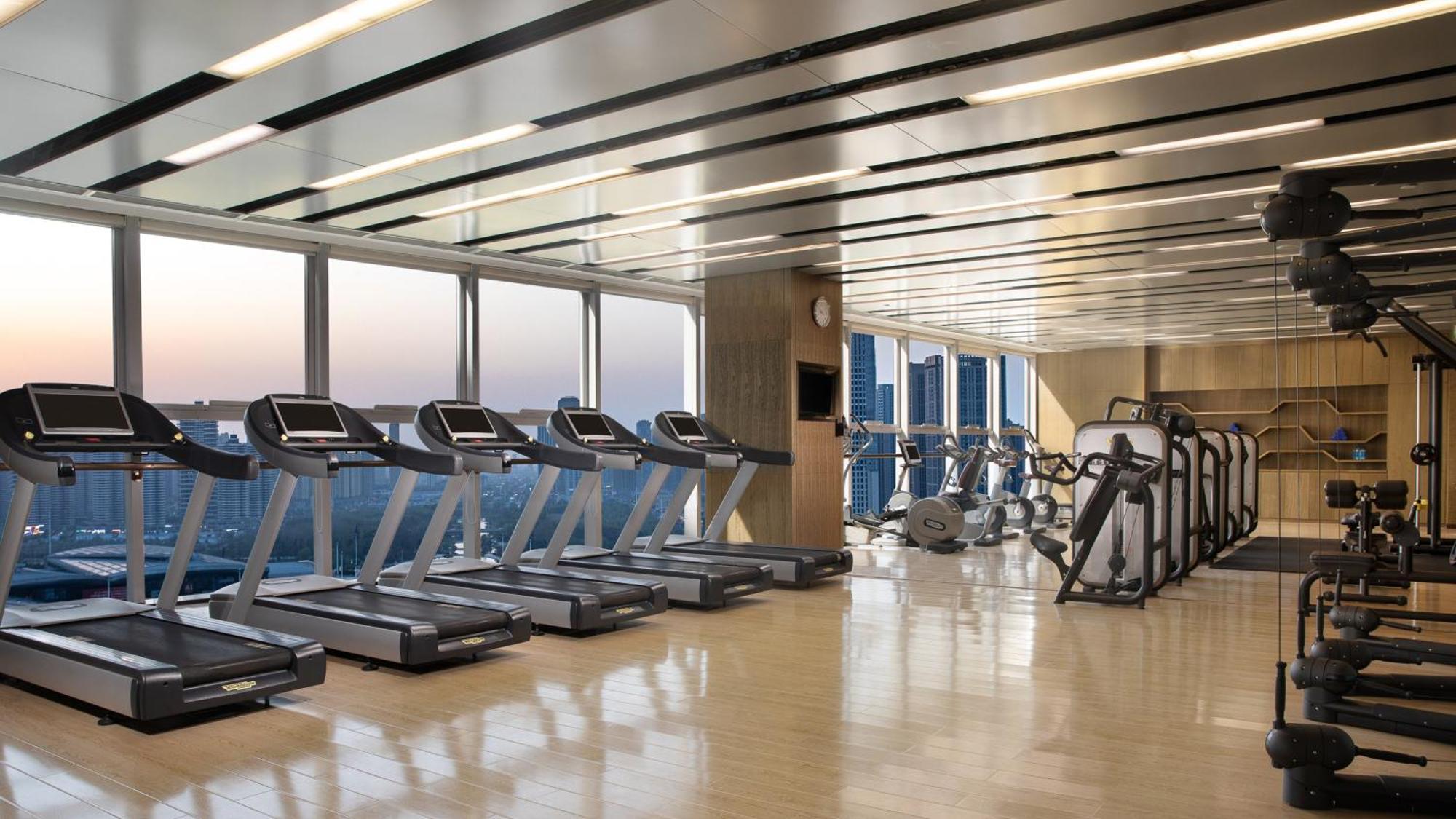 Intercontinental Wuhan By Ihg - Yangtze River View المظهر الخارجي الصورة