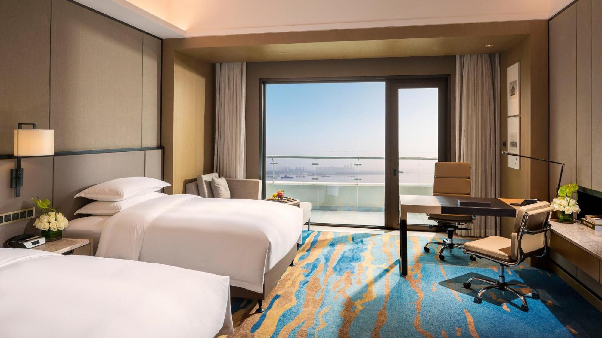 Intercontinental Wuhan By Ihg - Yangtze River View المظهر الخارجي الصورة