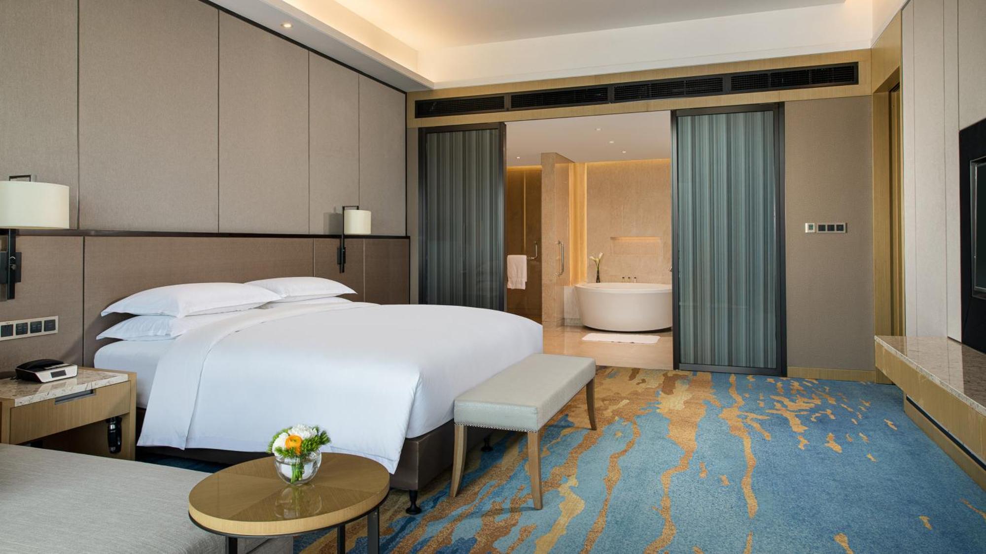 Intercontinental Wuhan By Ihg - Yangtze River View المظهر الخارجي الصورة