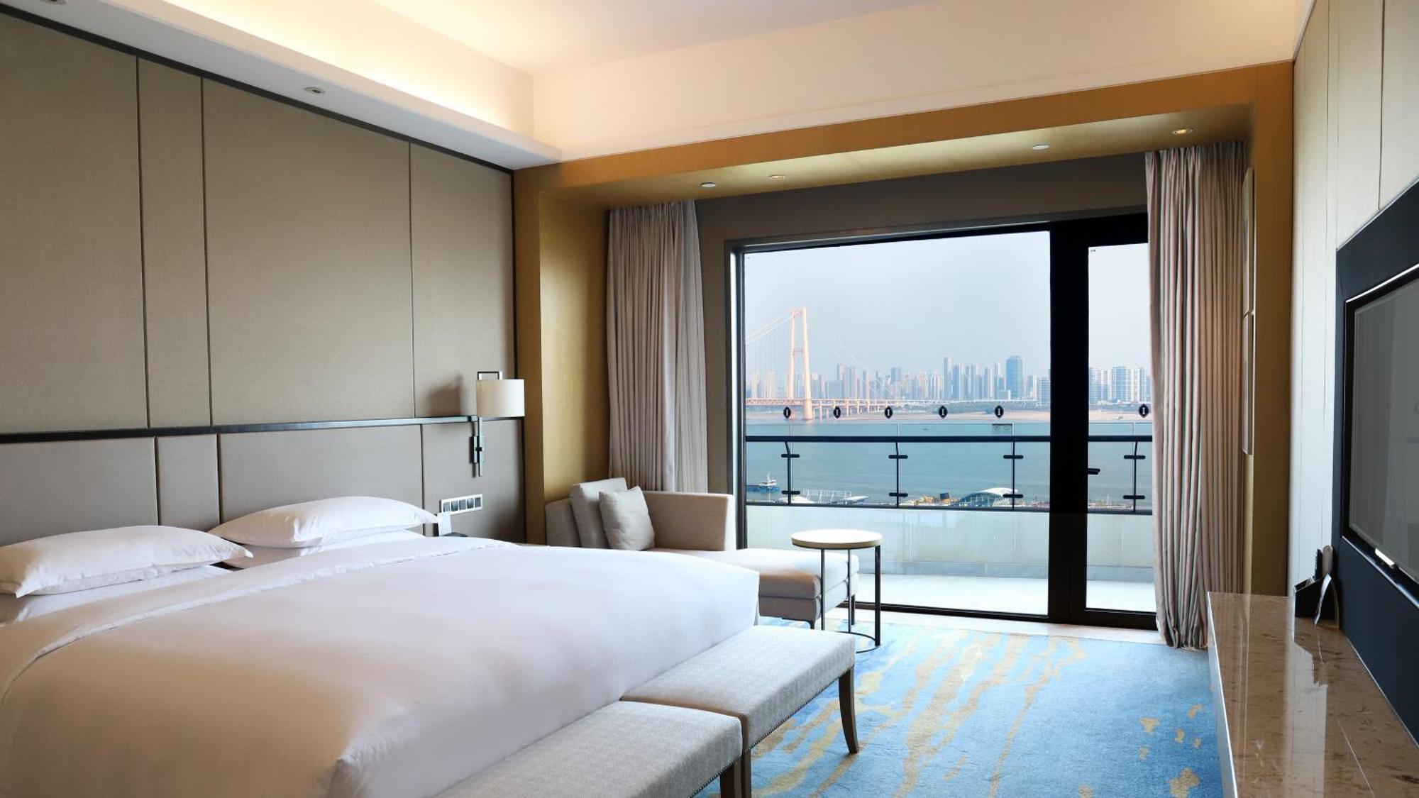 Intercontinental Wuhan By Ihg - Yangtze River View المظهر الخارجي الصورة