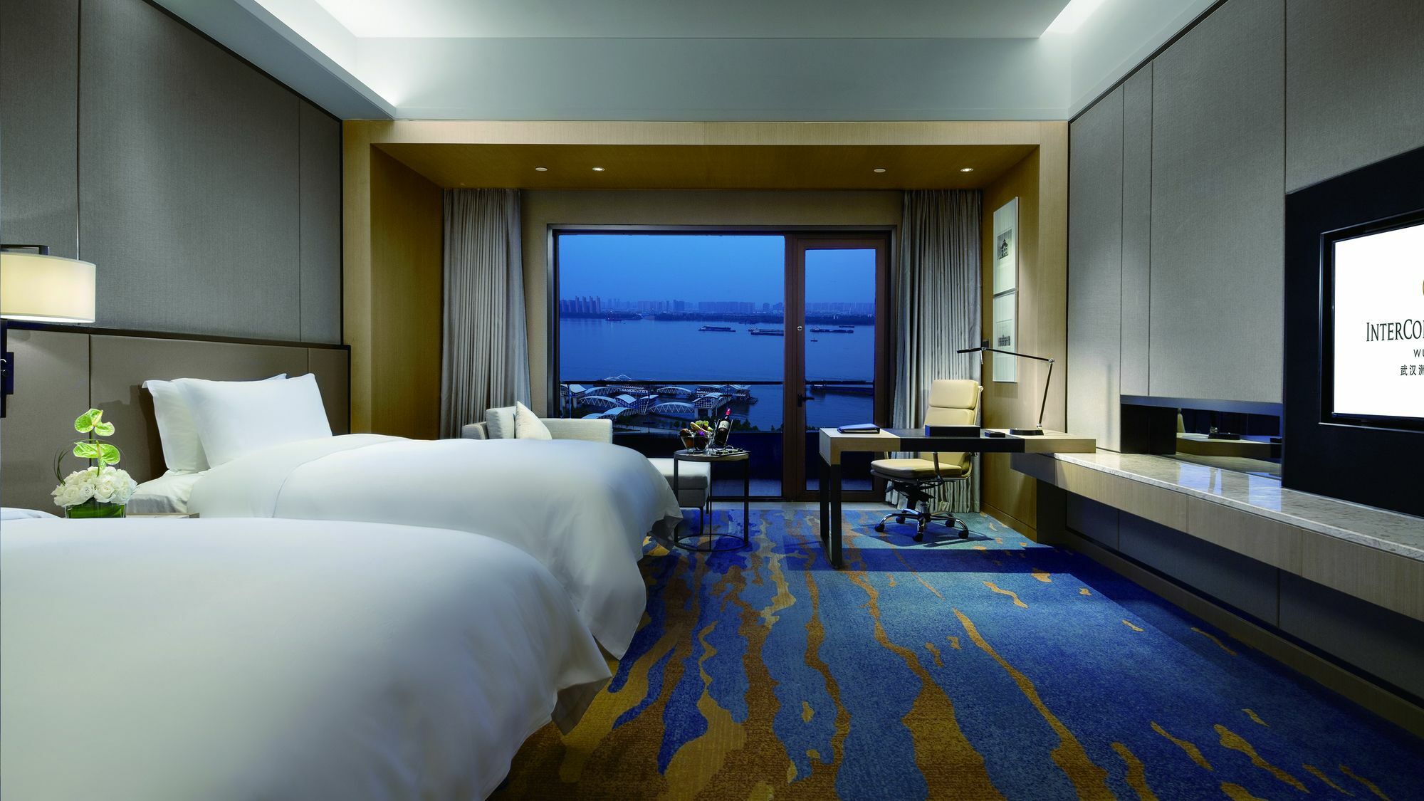 Intercontinental Wuhan By Ihg - Yangtze River View المظهر الخارجي الصورة